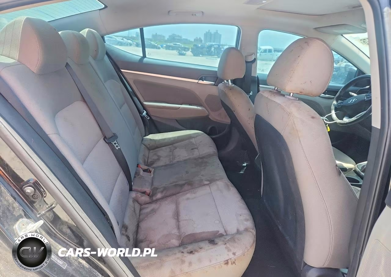 2020 Hyundai Elantra Value Edition VIN:5NPD84LF4LH561827 - 10
