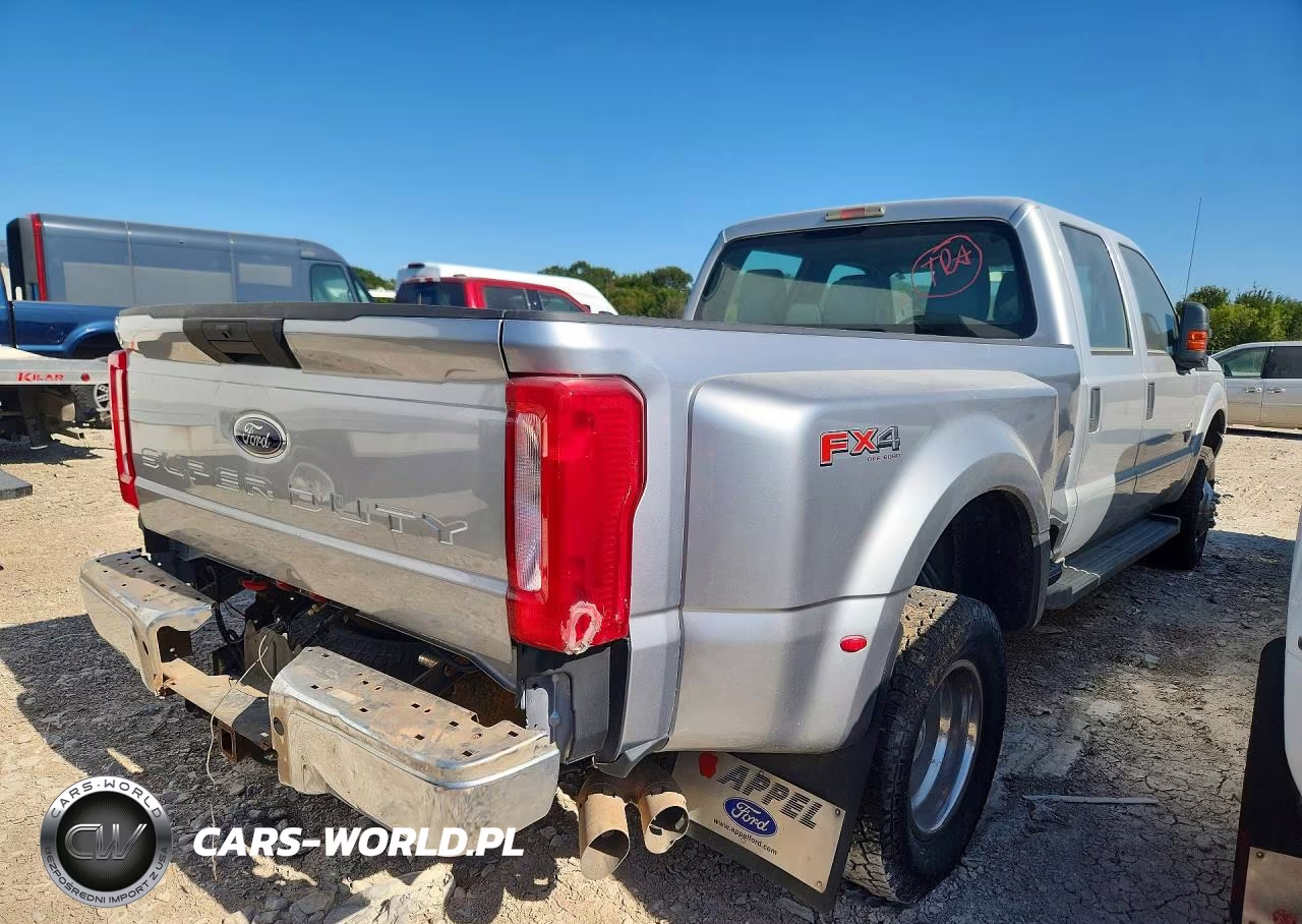 2013 Ford F350 Super Duty VIN:1FT8W3DT3DEA09422 - 3