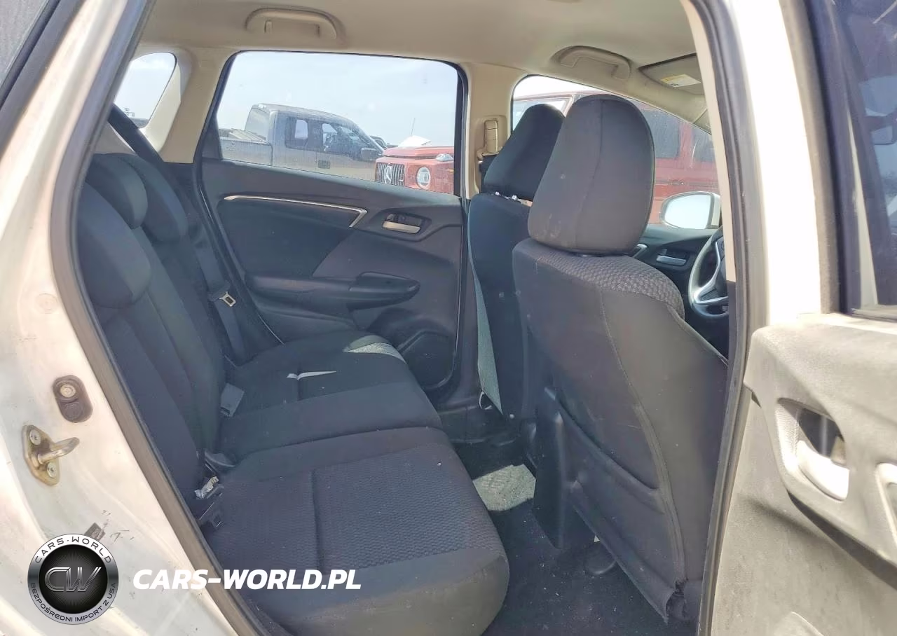 2020 Honda Fit Lx VIN:3HGGK5H47LM703935 - 10