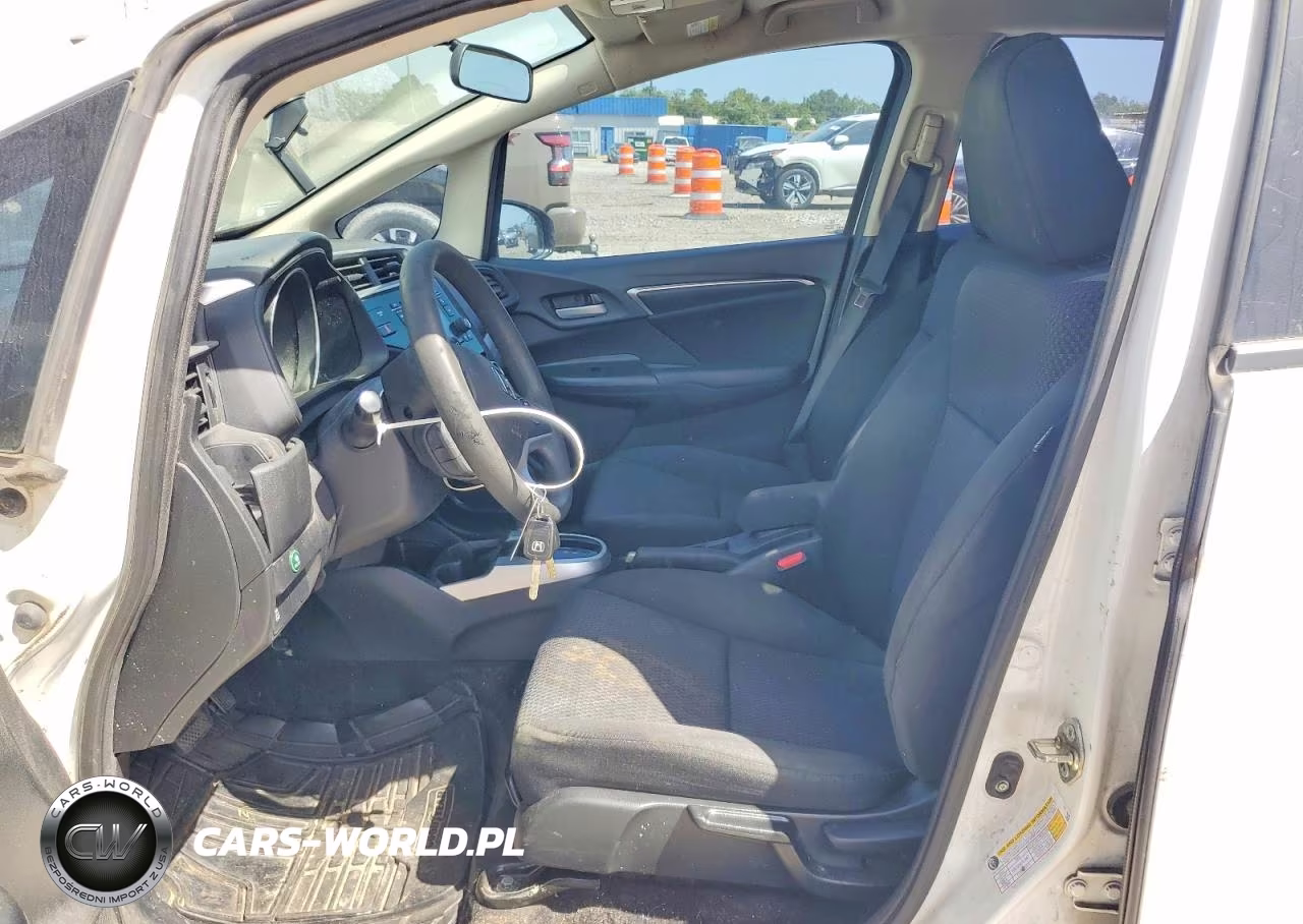 2020 Honda Fit Lx VIN:3HGGK5H47LM703935 - 7