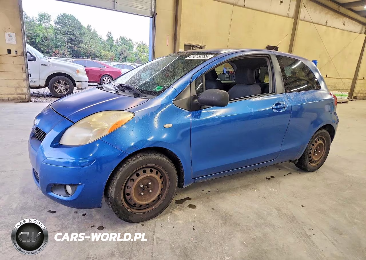 2010 Toyota Yaris Base – zdjęcie 1 z 12