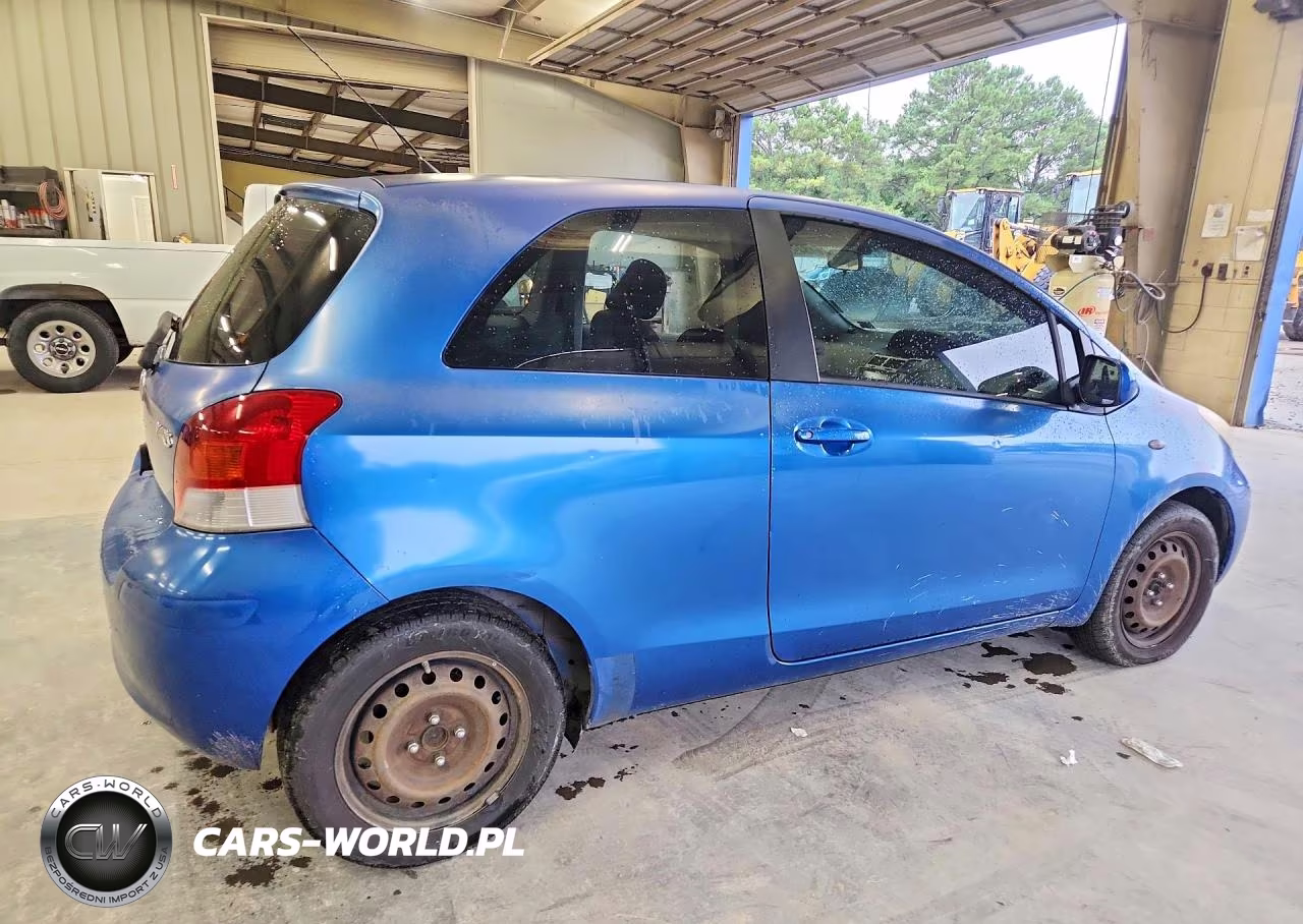 2010 Toyota Yaris Base VIN:JTDJT4K34A5321229 - 3
