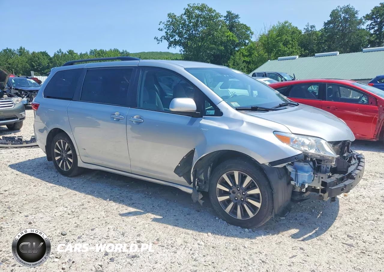 2020 Toyota Sienna Le VIN:5TDJZ3DC6LS238520 - 4