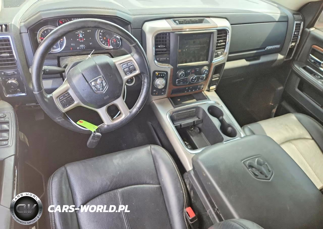 2017 Ram 1500 Laramie VIN:1C6RR7NMXHS882853 - 8