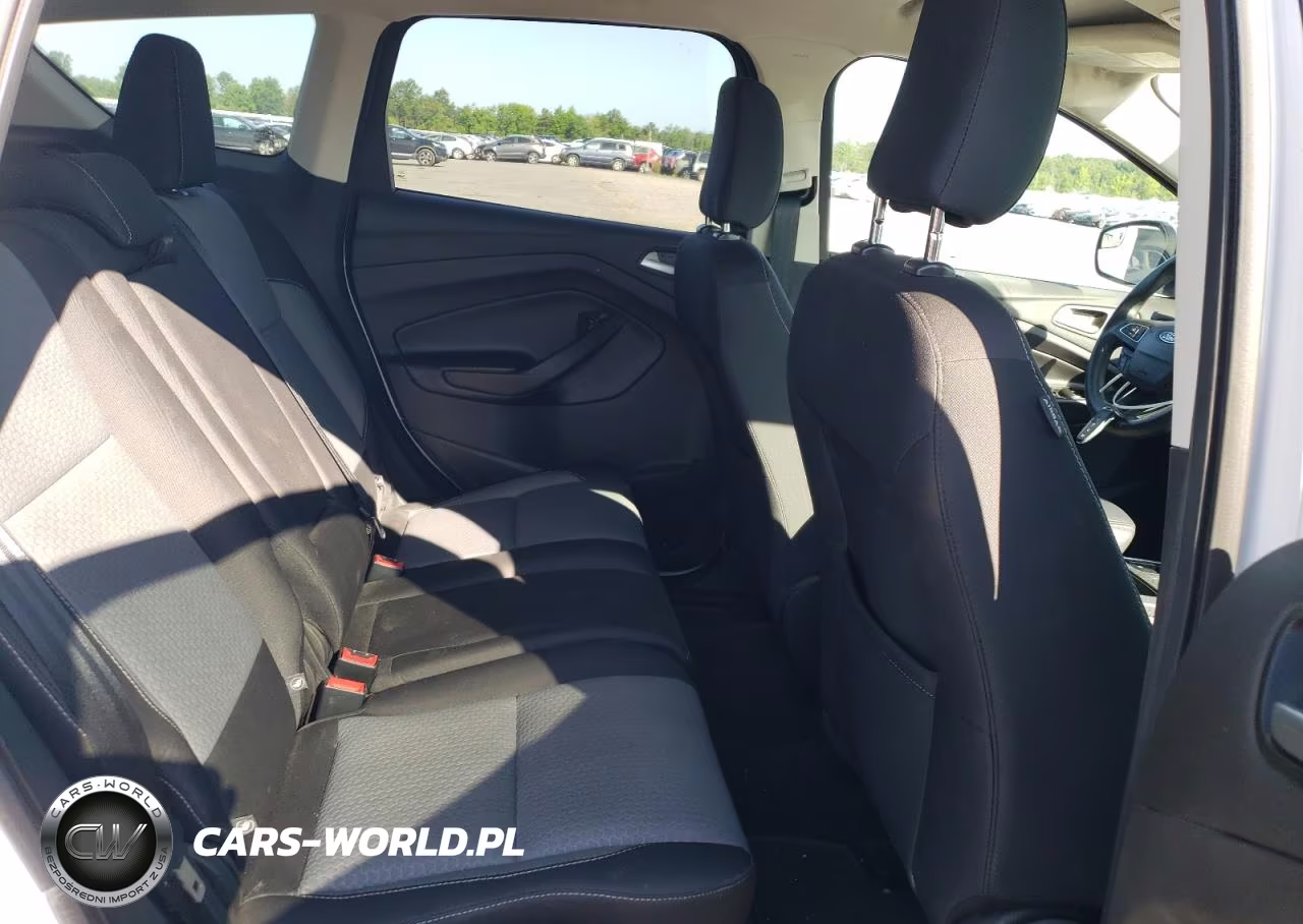 2019 Ford Escape Se VIN:1FMCU9GDXKUB41261 - 10