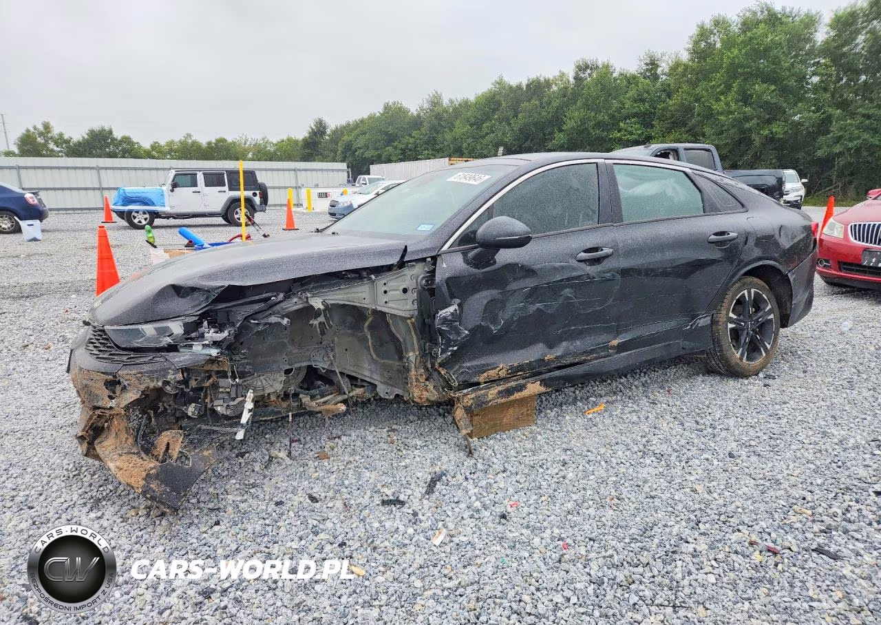 2024 Kia K5 Gt Line – zdjęcie 1 z 12
