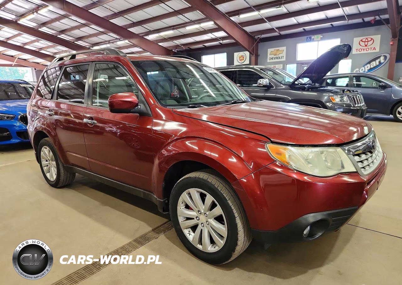 2012 Subaru Forester 2.5X Premium VIN:JF2SHADC1CH418909 - 4