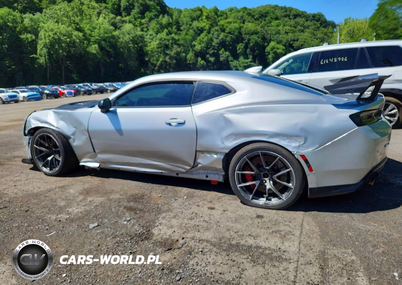 2018 Chevrolet Camaro Zl1 VIN:1G1FJ1R6XJ0100119 - 2