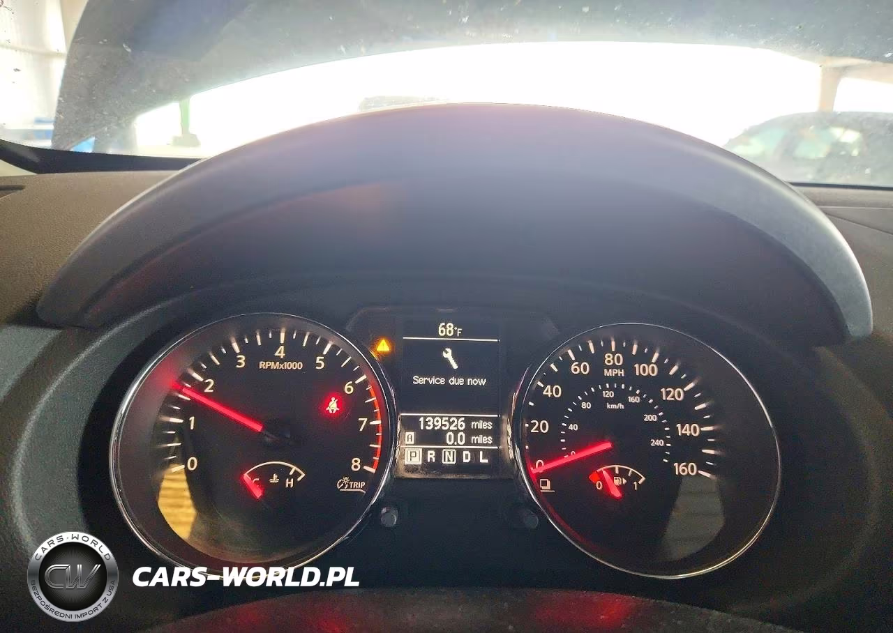 2011 Nissan Rogue S VIN:JN8AS5MVXBW303387 - 9