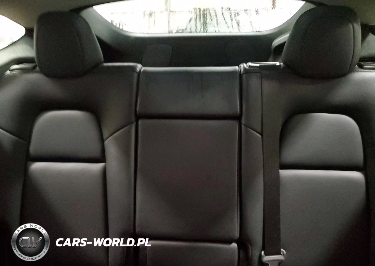 2021 Tesla Model Y VIN:5YJYGDEE6MF080101 - 10
