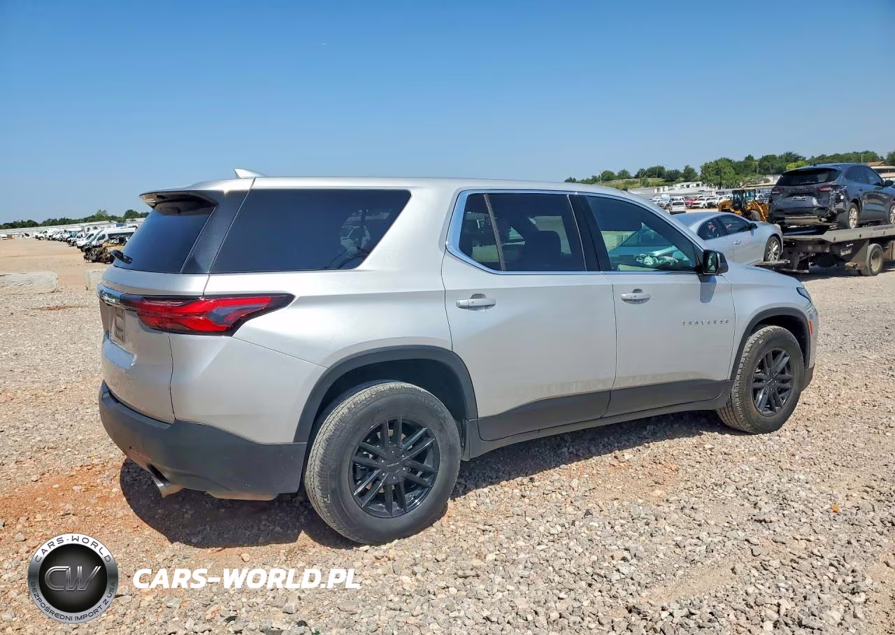 2022 Chevrolet Traverse Ls VIN:1GNEVFKW9NJ131285 - 3