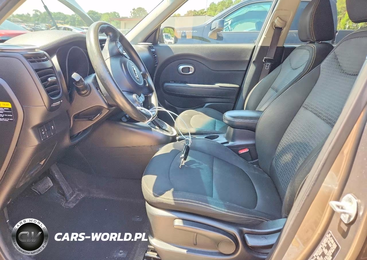 2015 Kia Soul + VIN:KNDJP3A54F7183186 - 7