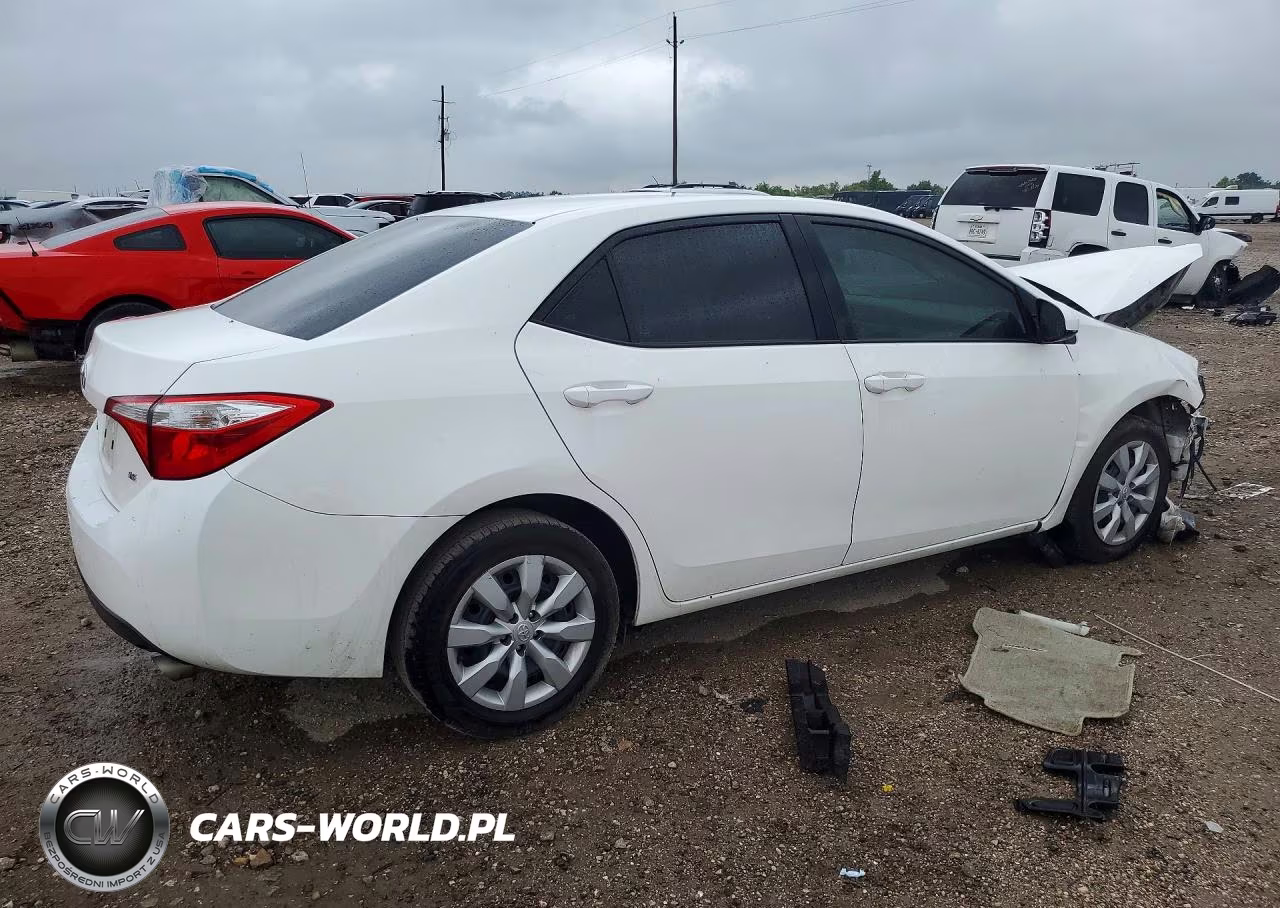 2016 Toyota Corolla Le VIN:5YFBURHEXGP521938 - 3