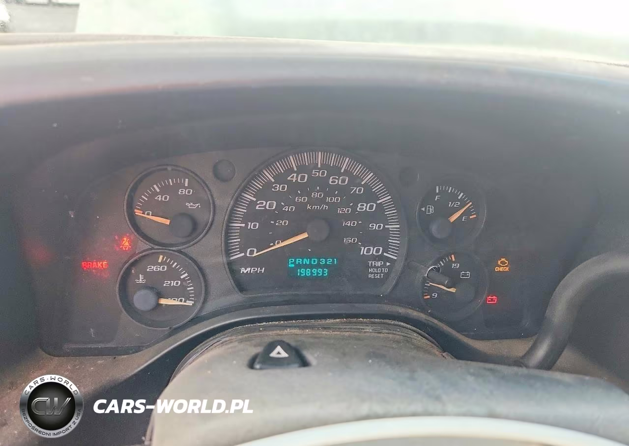2003 Chevrolet Express 1500 Delivery Van VIN:1GCFG15X831176777 - 9