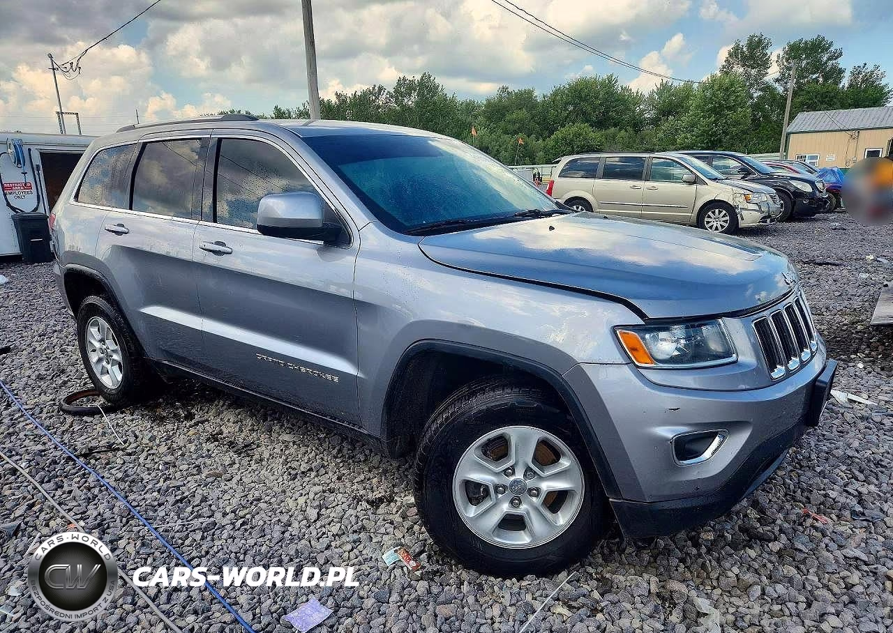 2016 Jeep Grand Cherokee Laredo VIN:1C4RJFAG7GC326602 - 4