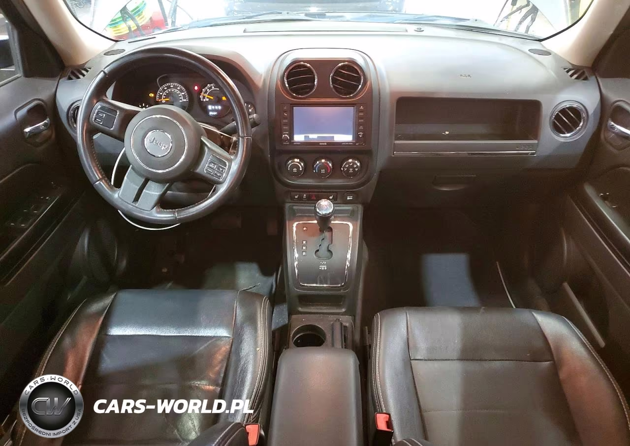 2017 Jeep Patriot Latitude VIN:1C4NJRFB3HD206319 - 8
