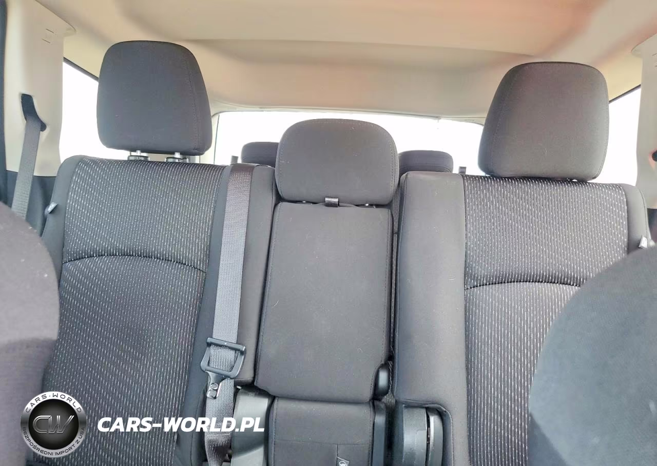 2018 Dodge Journey Se VIN:3C4PDCAB8JT228174 - 10