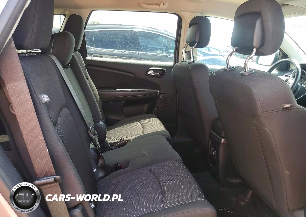 2018 Dodge Journey Se VIN:3C4PDCAB8JT228174 - 11