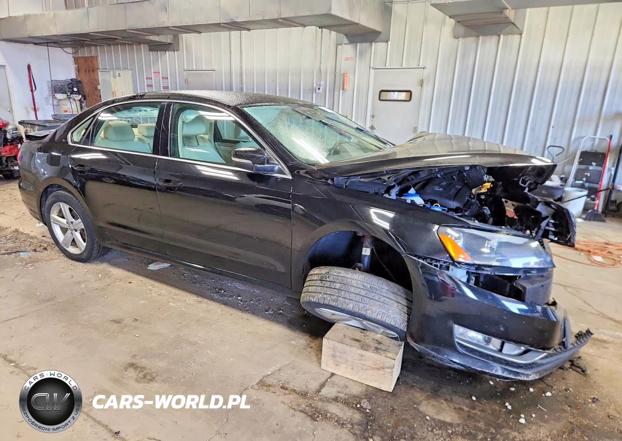 2015 Volkswagen Passat S VIN:1VWAS7A33FC111761 - 4