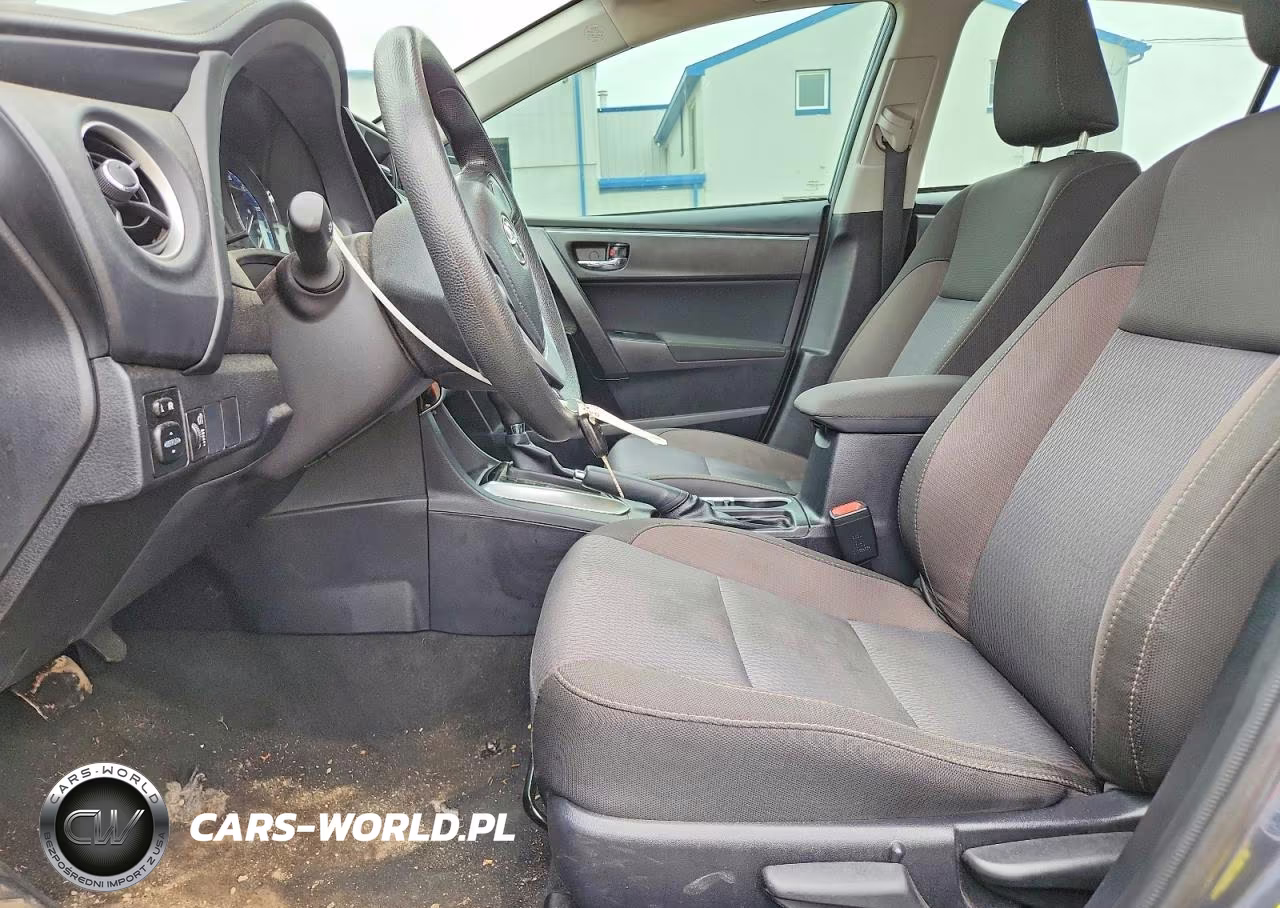 2017 Toyota Corolla Le VIN:2T1BURHE3HC913970 - 7