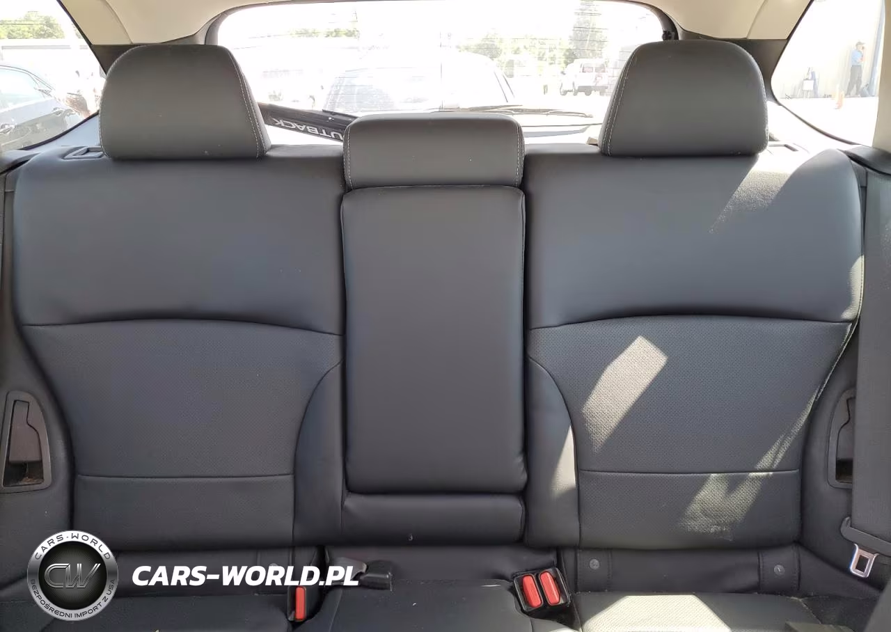 2017 Subaru Outback 2.5I Limited VIN:4S4BSANC2H3363532 - 10