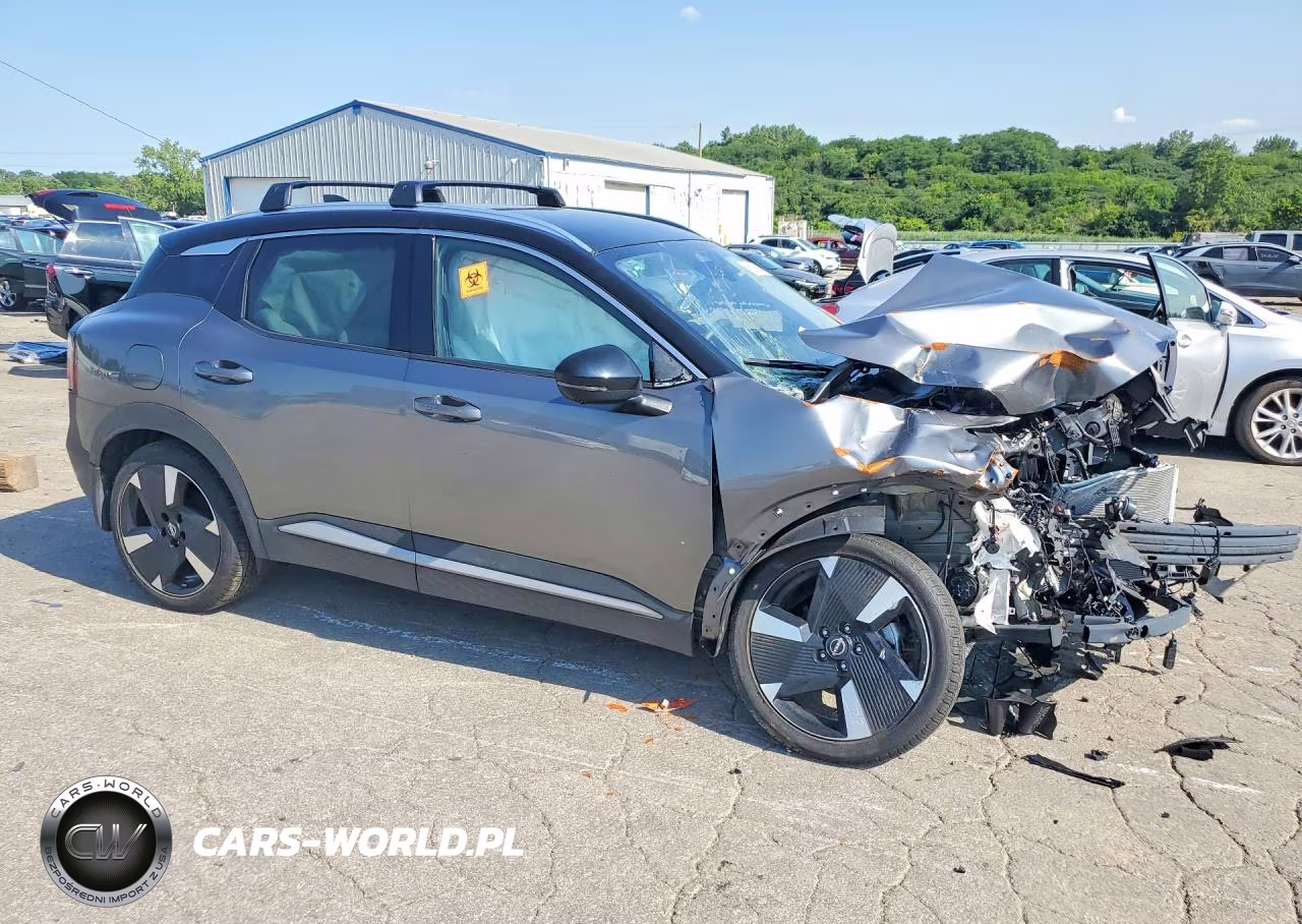 2025 Nissan Kicks Sr VIN:3N8AP6DA8SL417107 - 4