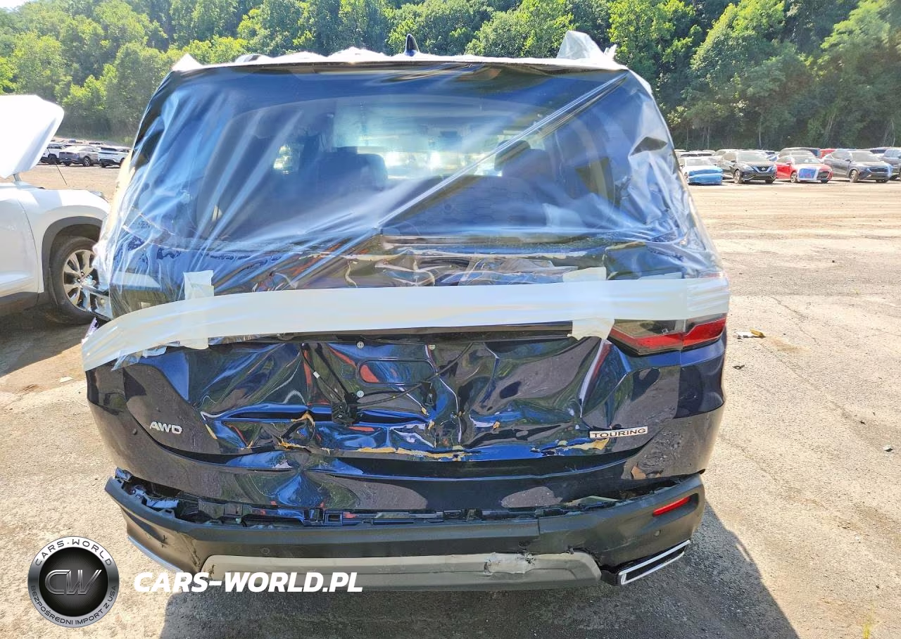 2025 Honda Pilot Touring VIN:5FNYG1H75SB191330 - 6