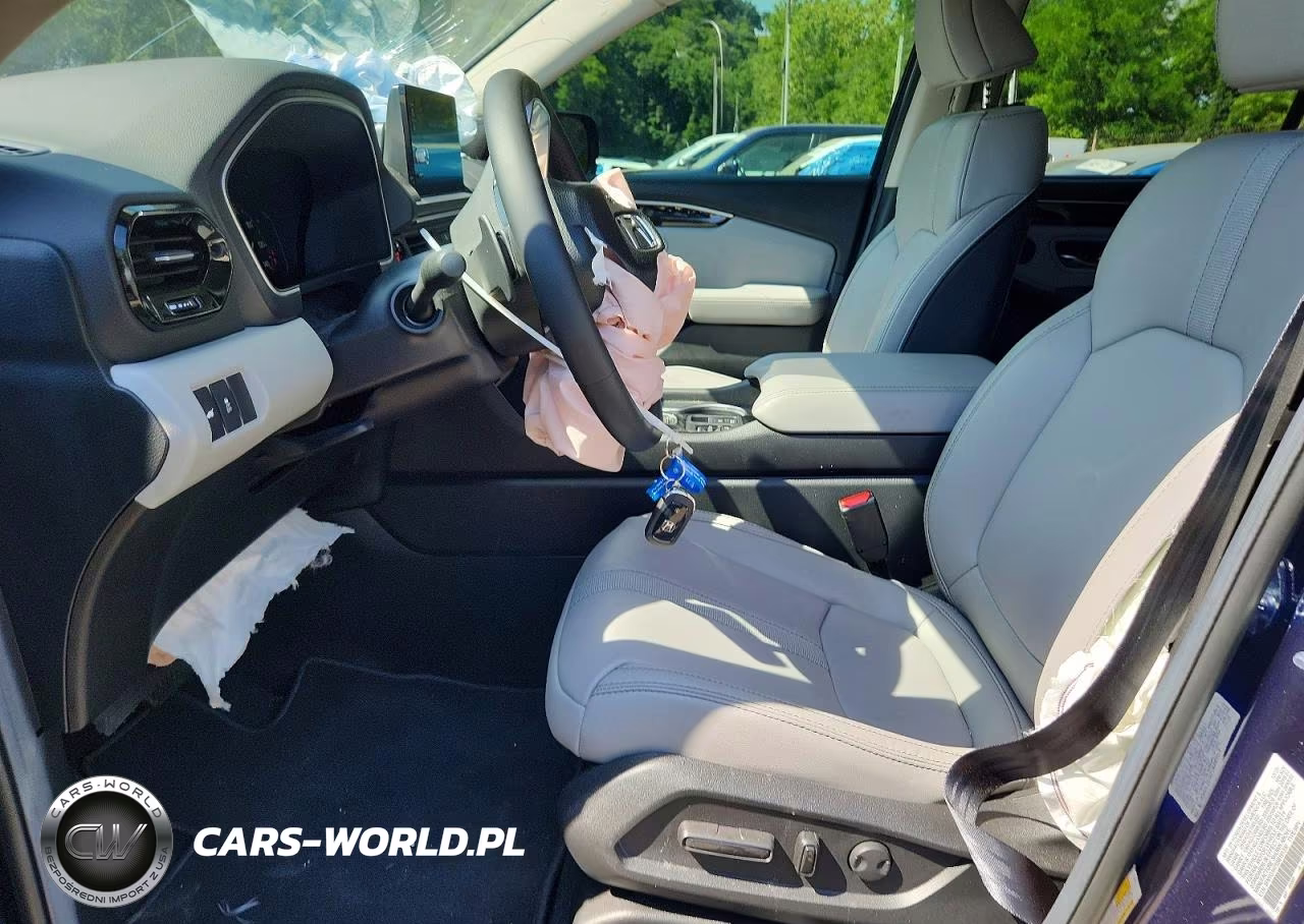 2025 Honda Pilot Touring VIN:5FNYG1H75SB191330 - 7