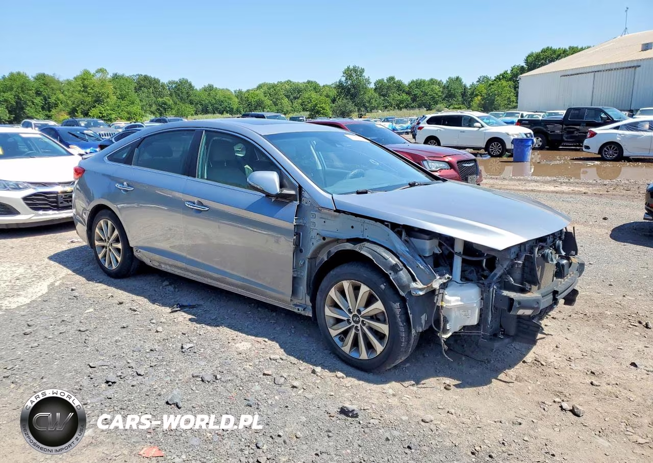 2017 Hyundai Sonata Limited VIN:5NPE34AF7HH465669 - 4