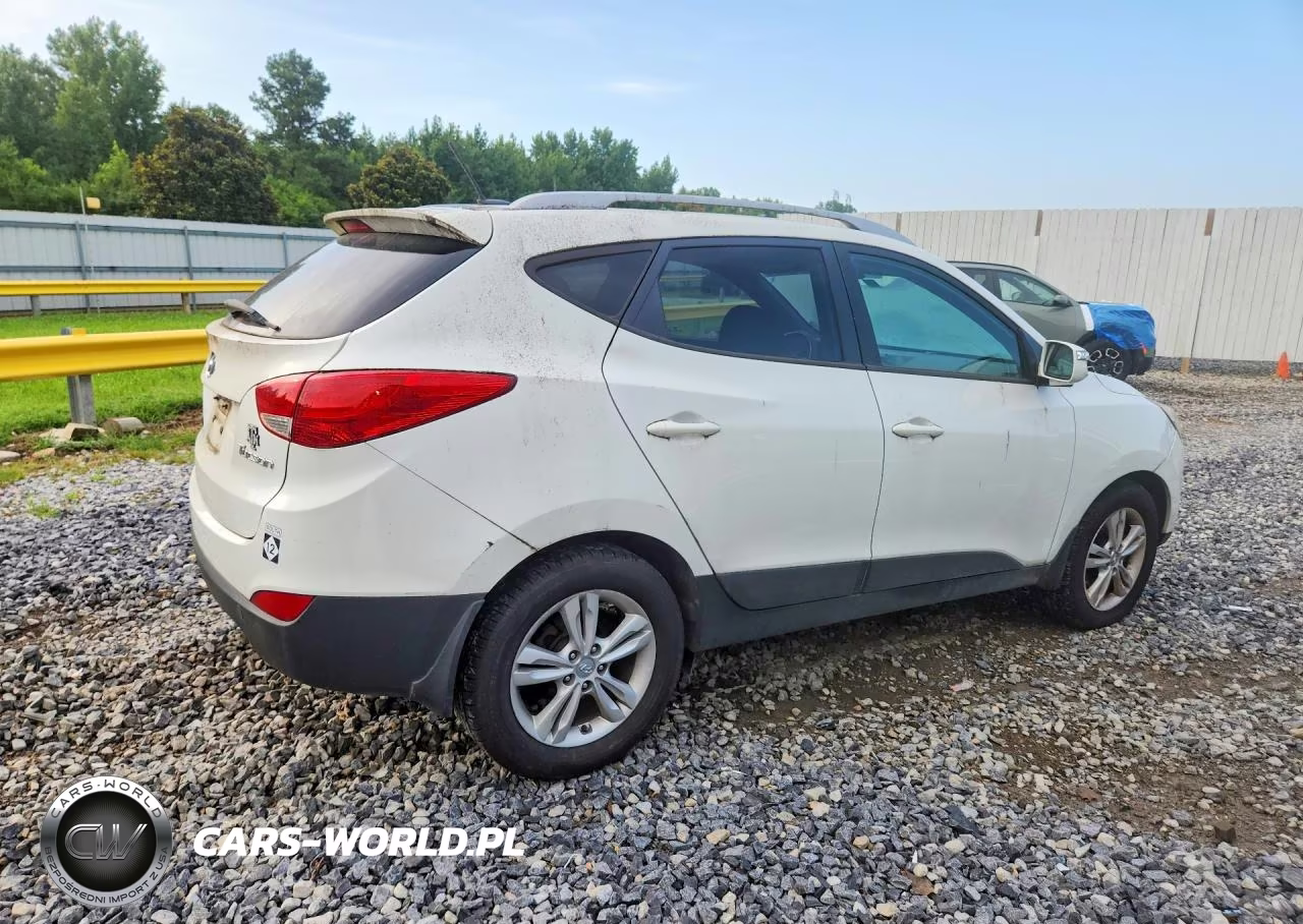 2012 Hyundai Tucson Gls VIN:KM8JU3AC2CU505890 - 3