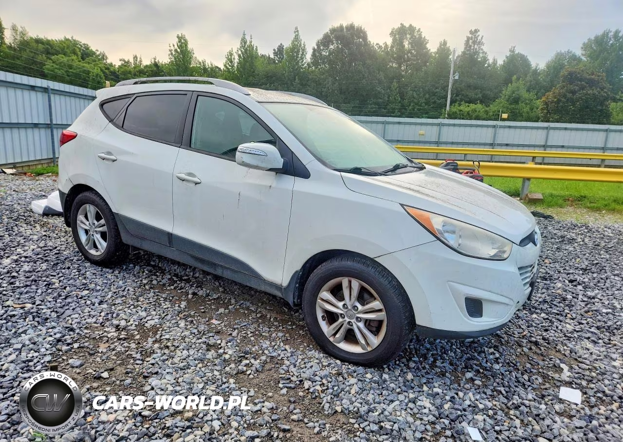 2012 Hyundai Tucson Gls VIN:KM8JU3AC2CU505890 - 4