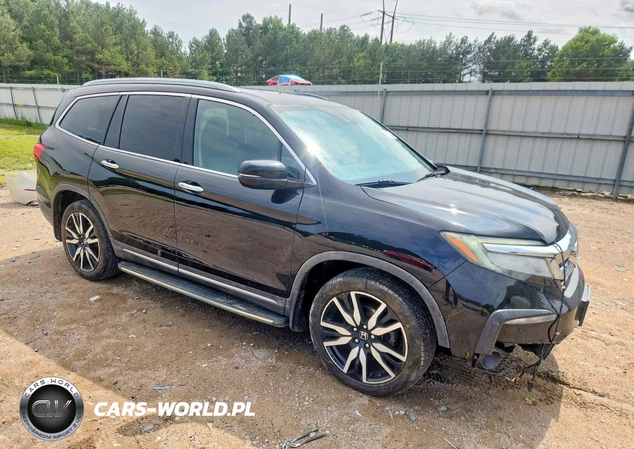 2019 Honda Pilot Touring VIN:5FNYF5H68KB000999 - 4