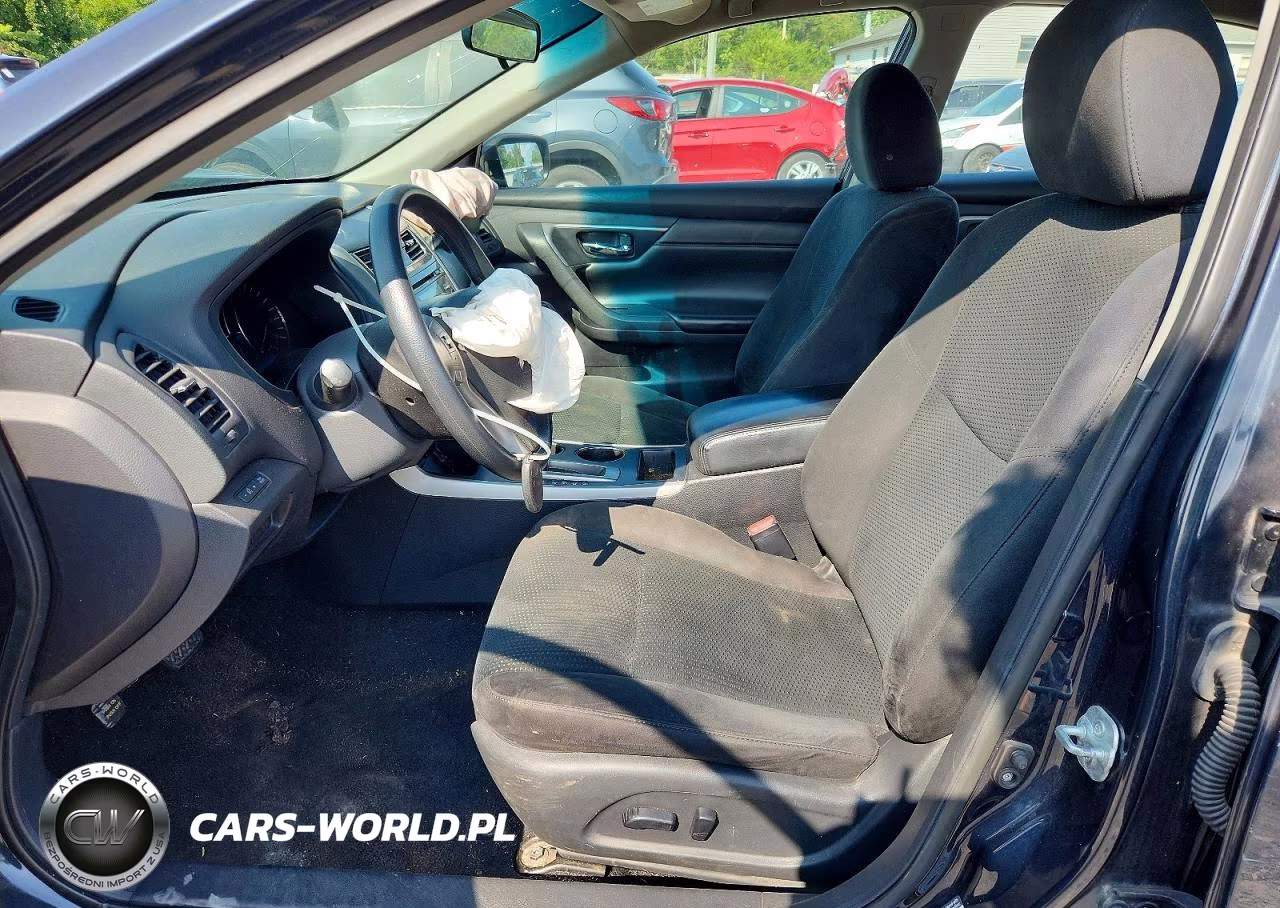2015 Nissan Altima 2.5 S VIN:1N4AL3AP4FC452958 - 7