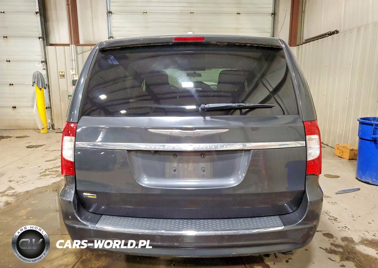 2011 Chrysler Town & Country Touring VIN:2A4RR5DG3BR647223 - 6