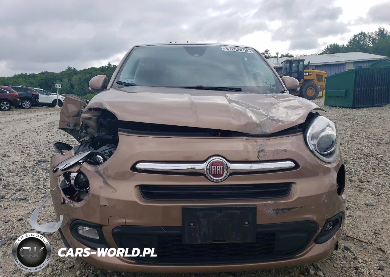 2018 Fiat 500X Lounge VIN:ZFBCFYDB6JP679631 - 5