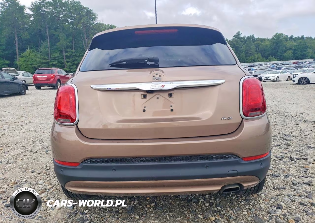 2018 Fiat 500X Lounge VIN:ZFBCFYDB6JP679631 - 6
