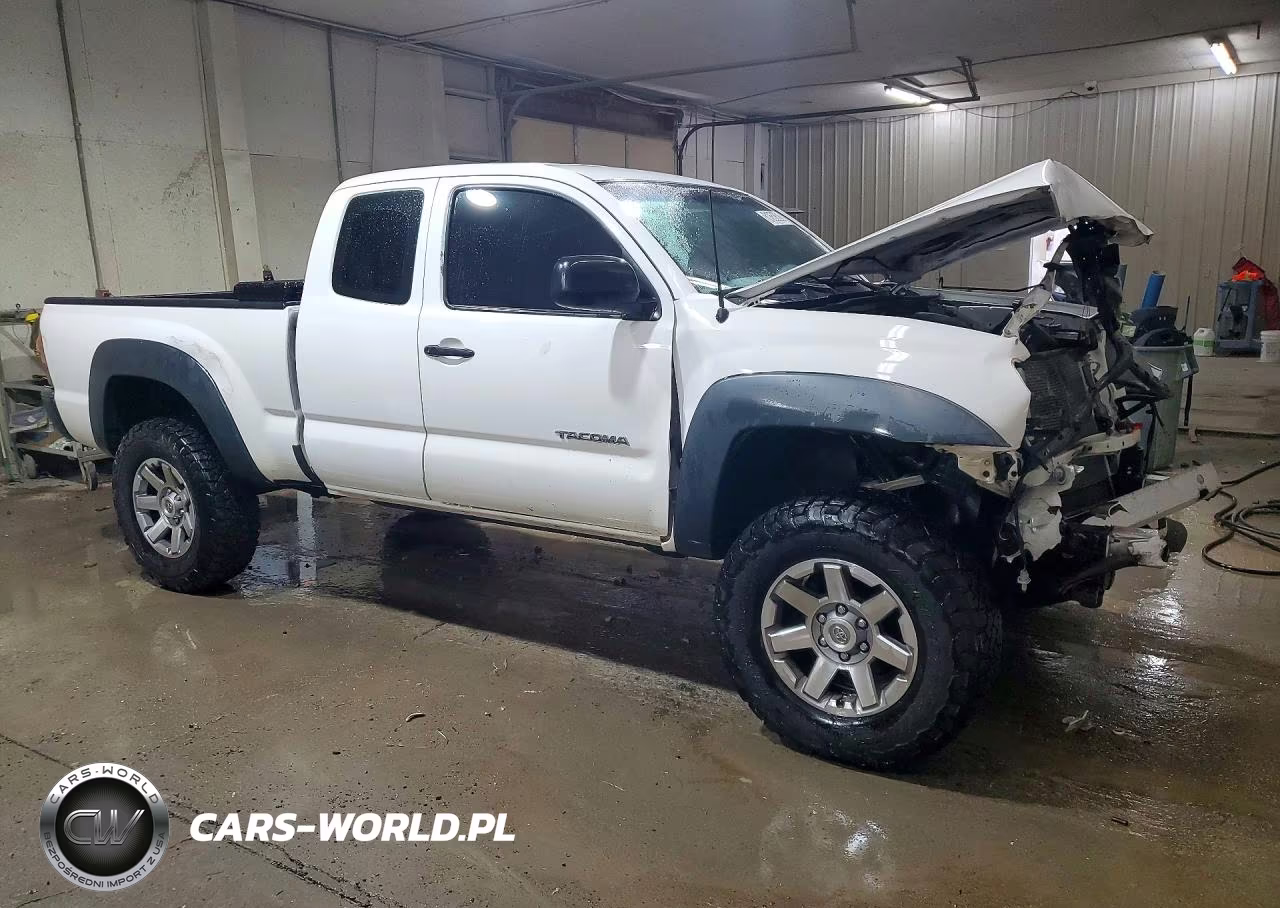2011 Toyota Tacoma Base VIN:5TFUX4EN3BX001484 - 4