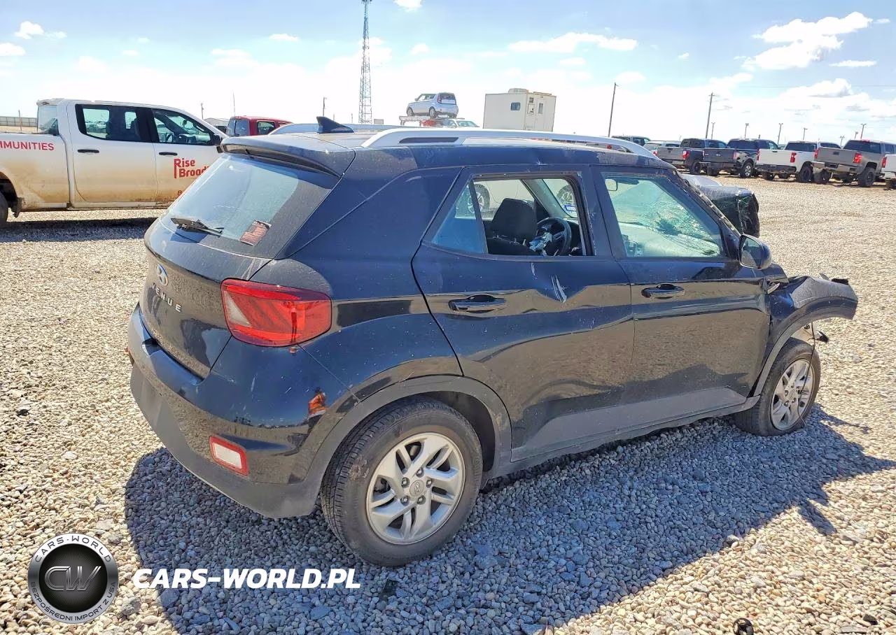 2020 Hyundai Venue Sel VIN:KMHRC8A33LU060837 - 3