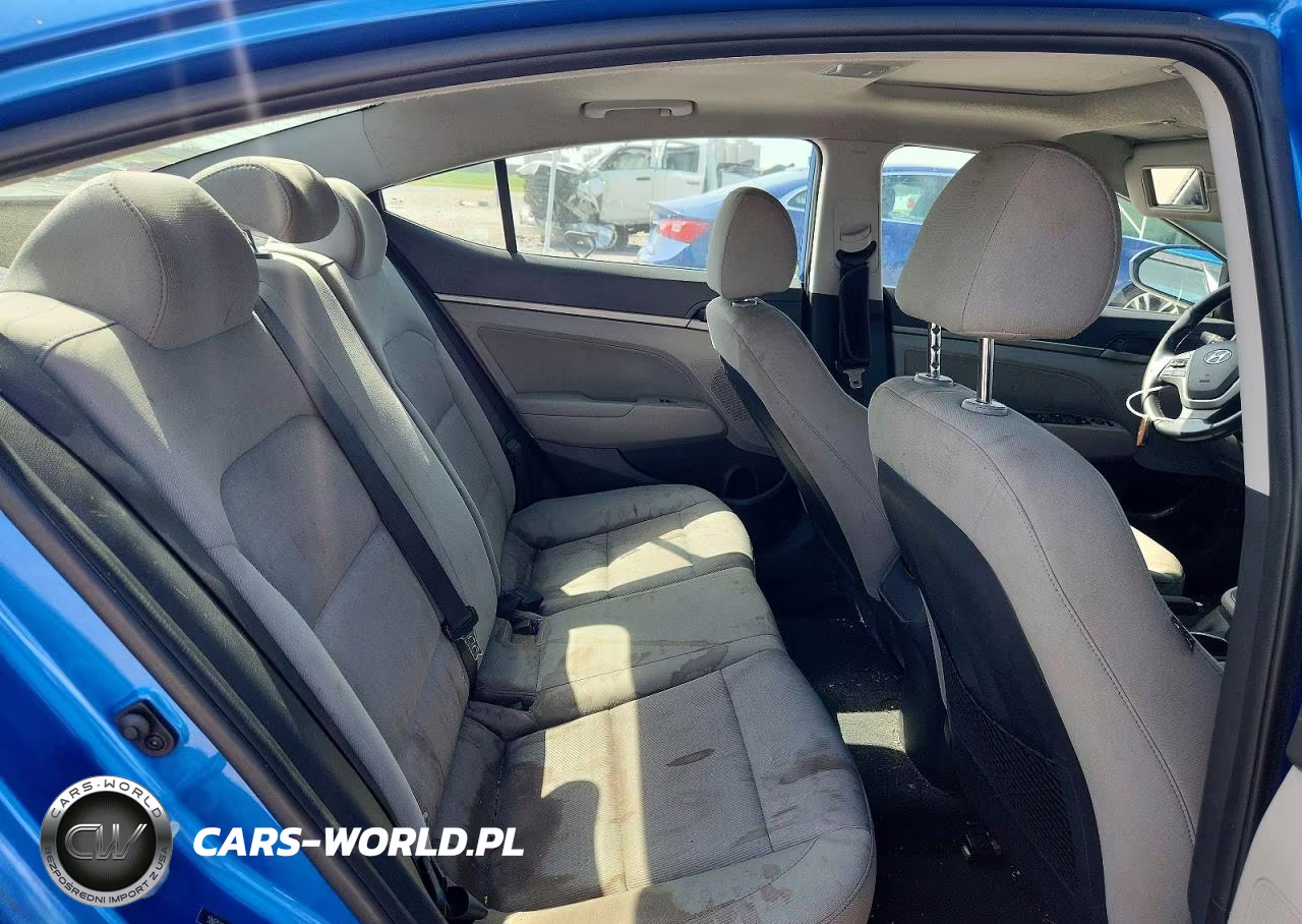 2018 Hyundai Elantra Value Edition VIN:5NPD84LFXJH261058 - 10
