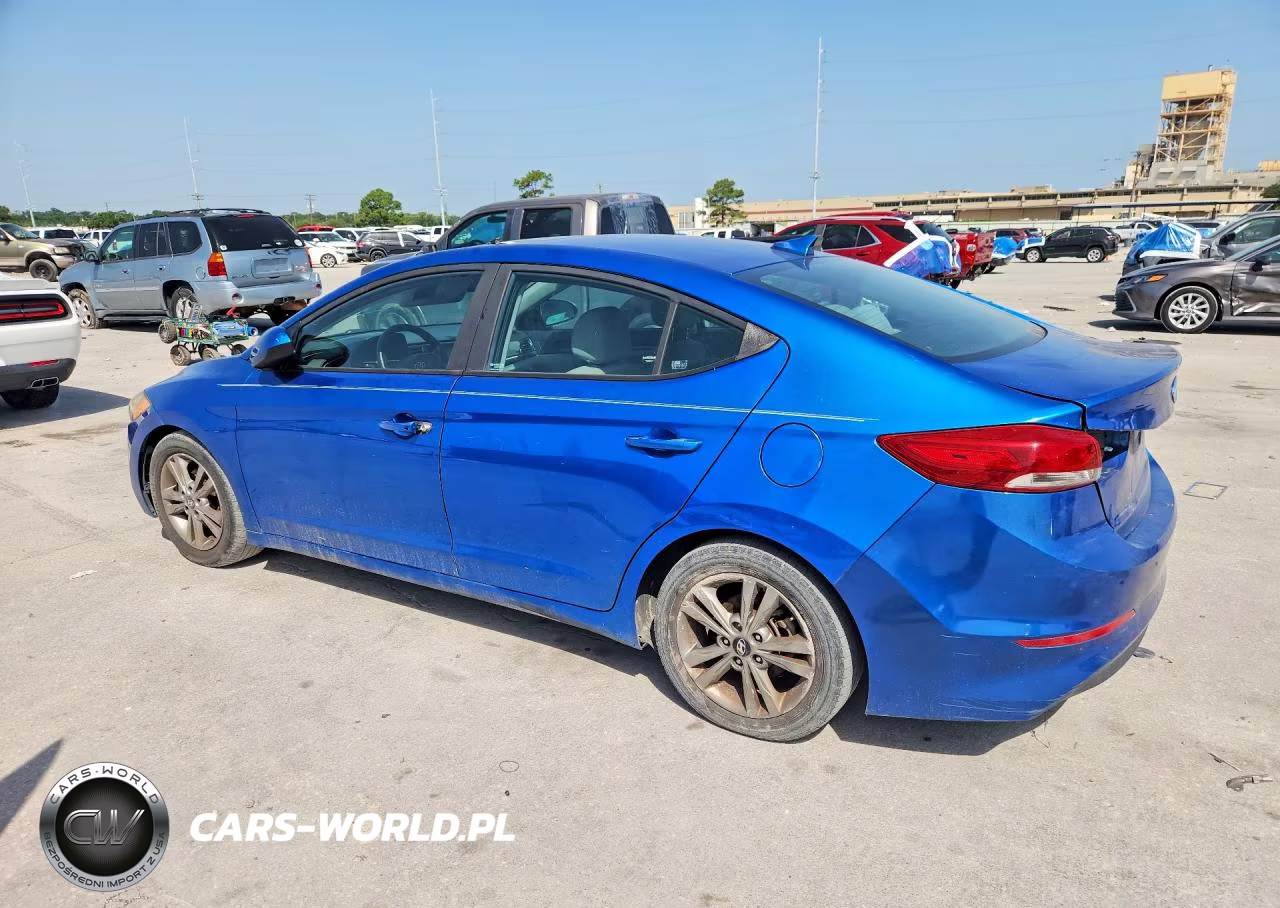 2018 Hyundai Elantra Value Edition VIN:5NPD84LFXJH261058 - 2