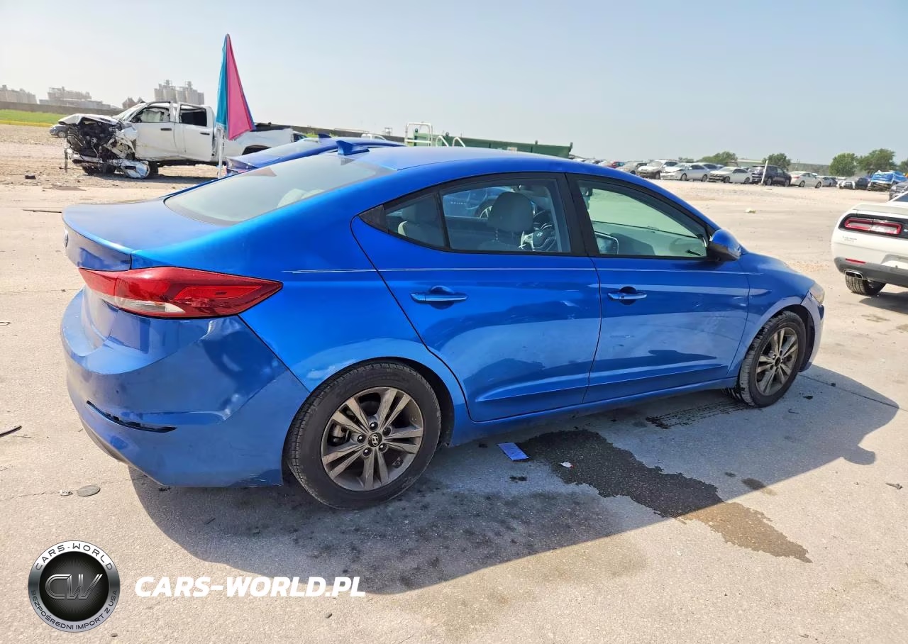 2018 Hyundai Elantra Value Edition VIN:5NPD84LFXJH261058 - 3
