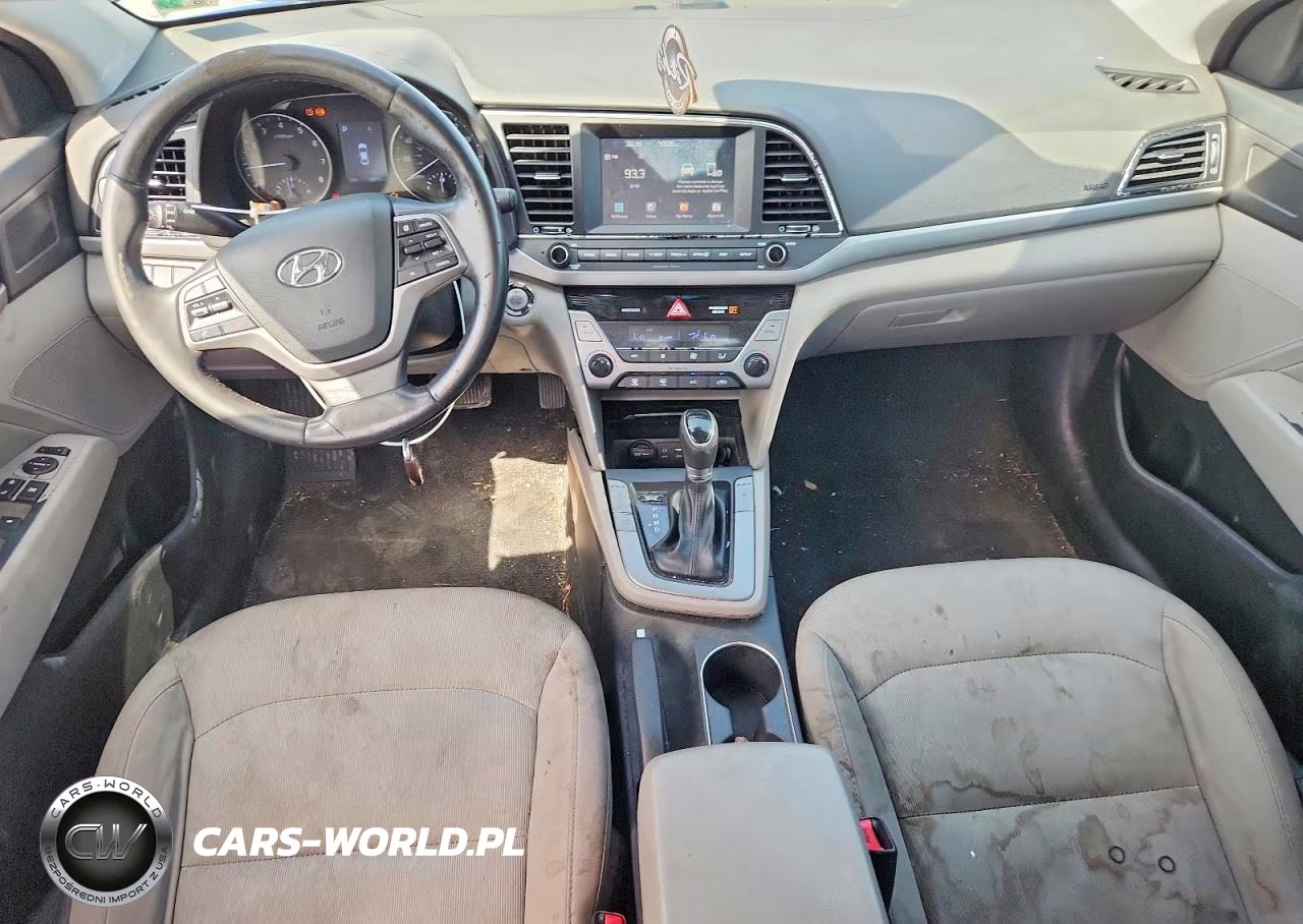 2018 Hyundai Elantra Value Edition VIN:5NPD84LFXJH261058 - 8