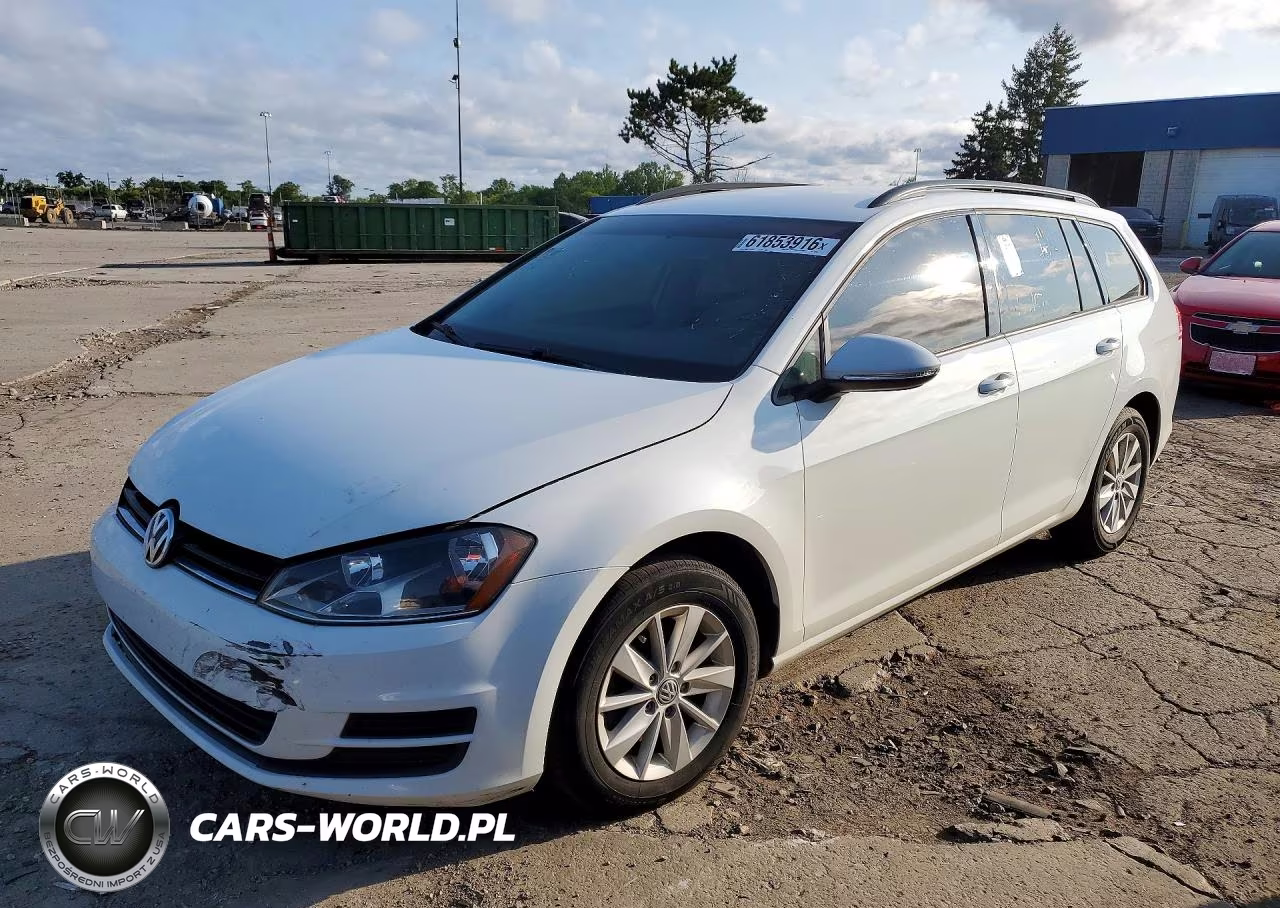 2017 Volkswagen Golf Sportwagen S