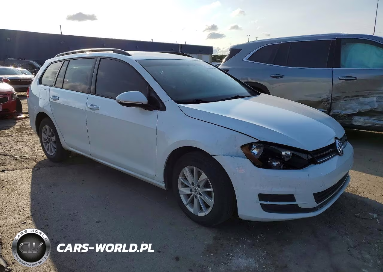 2017 Volkswagen Golf Sportwagen S VIN:3VWC17AU0HM536800 - 4