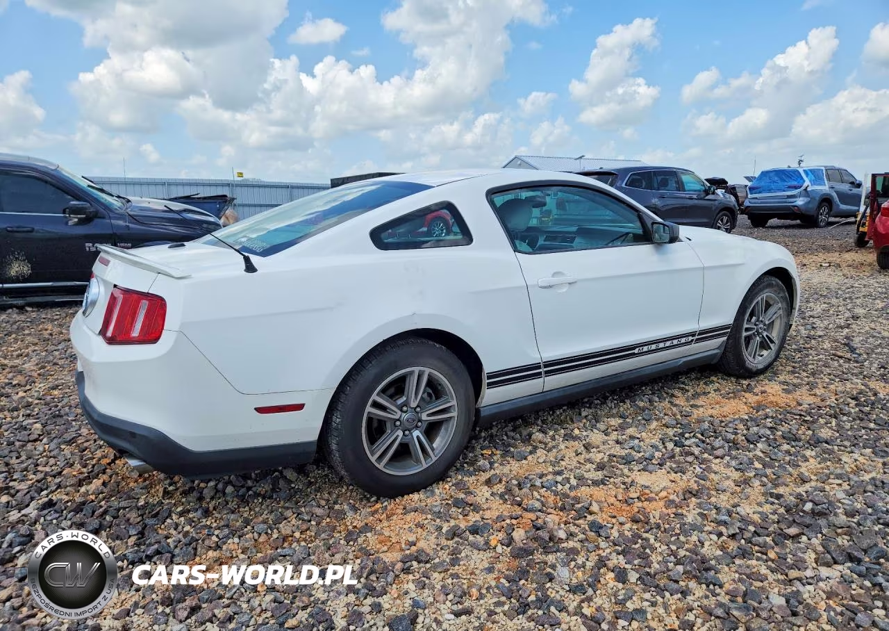 2011 Ford Mustang VIN:1ZVBP8AM3B5120589 - 3
