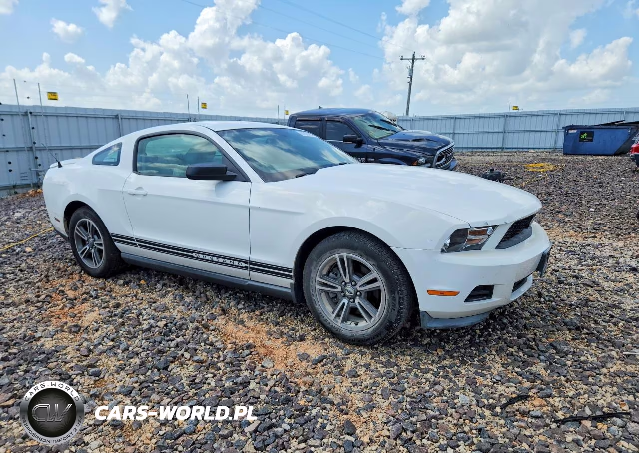 2011 Ford Mustang VIN:1ZVBP8AM3B5120589 - 4