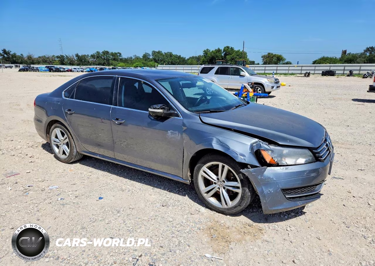 2014 Volkswagen Passat Se VIN:1VWBT7A31EC050605 - 4