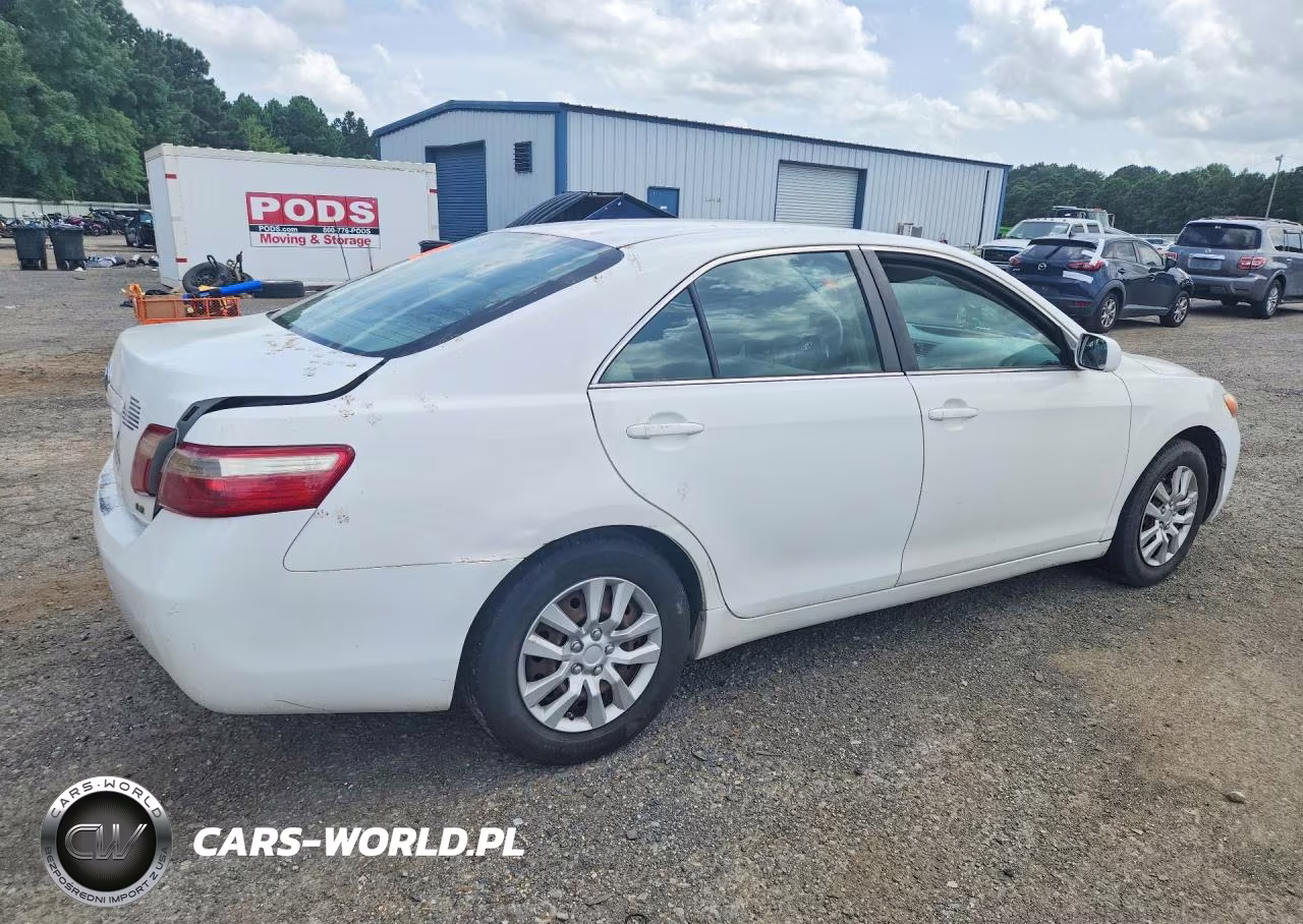 2007 Toyota Camry Le VIN:4T1BE46K57U692944 - 3