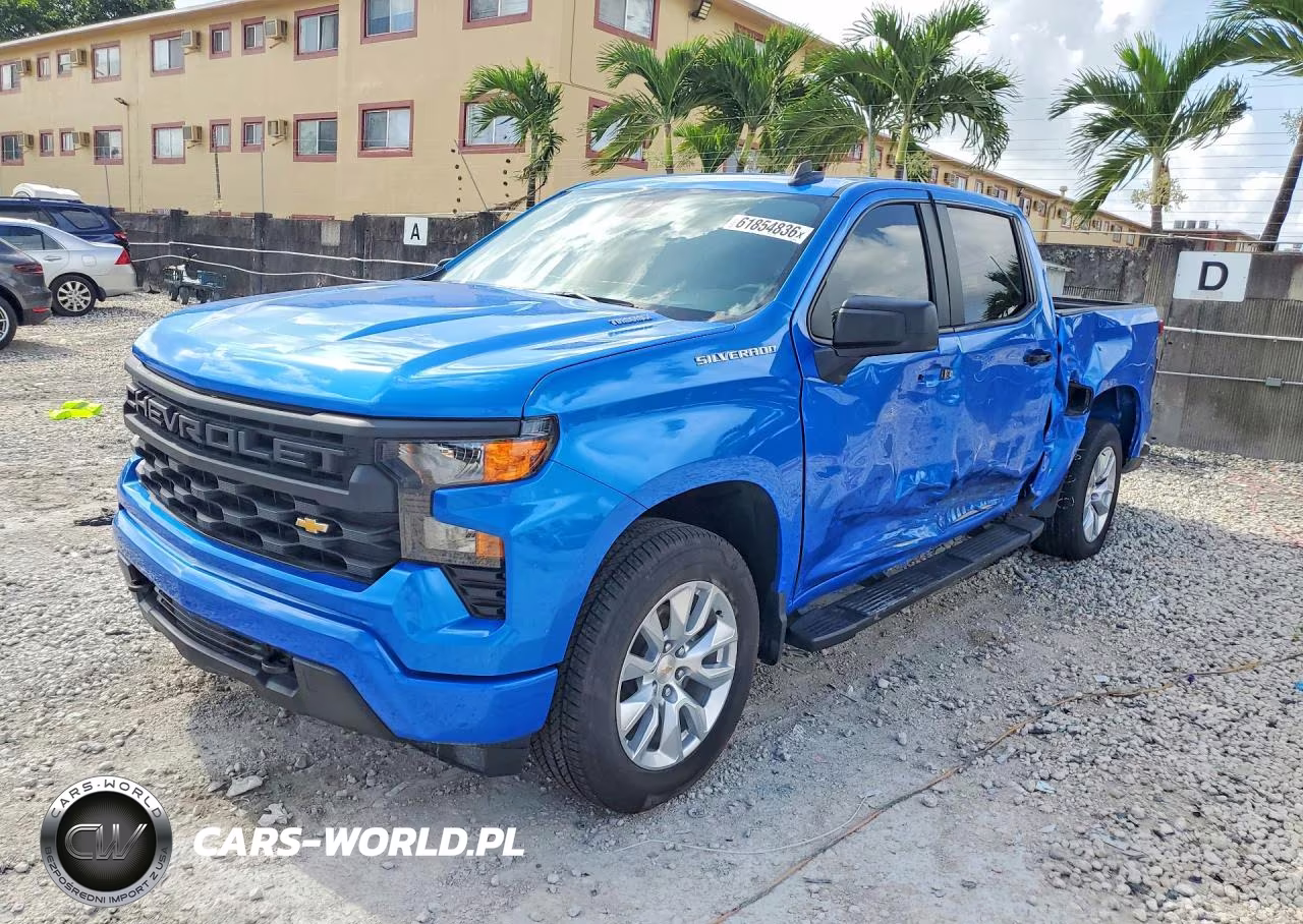2025 Chevrolet Silverado C1500 Custom – zdjęcie 1 z 12