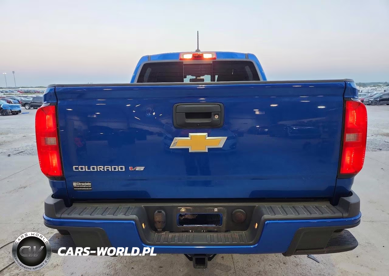 2018 Chevrolet Colorado Z71 VIN:1GCGSDEN3J1115837 - 6
